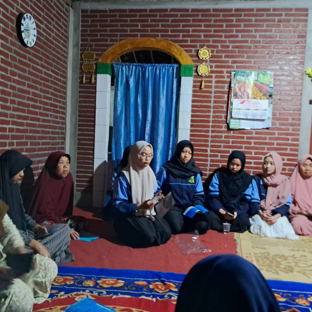 KKN UIN Walisongo Adakan Edukasi Sertifikasi Halal di RT 04 Dusun Gilang, Ini Tahapannya