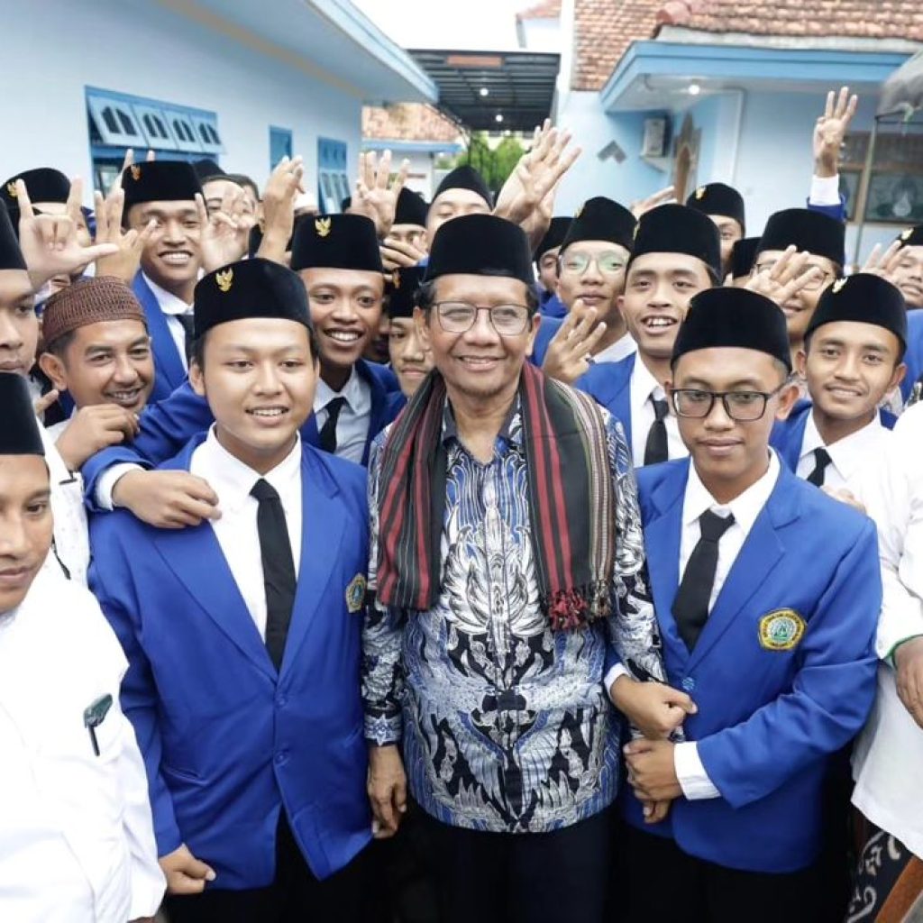 Kata Mahfud soal insiden pengusiran Pengungsi Rohingya di Aceh. Foto: Instagram.com/mohmahfudmd