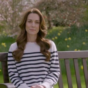 Jalani Kemoterapi Pencegahan, Kate Middleton Harap Publik Berikan Ruang Privasi untuk Keluarganya