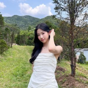 5 Fakta Kazuha LE SSERAFIM, Ternyata Jago Balet Lho!