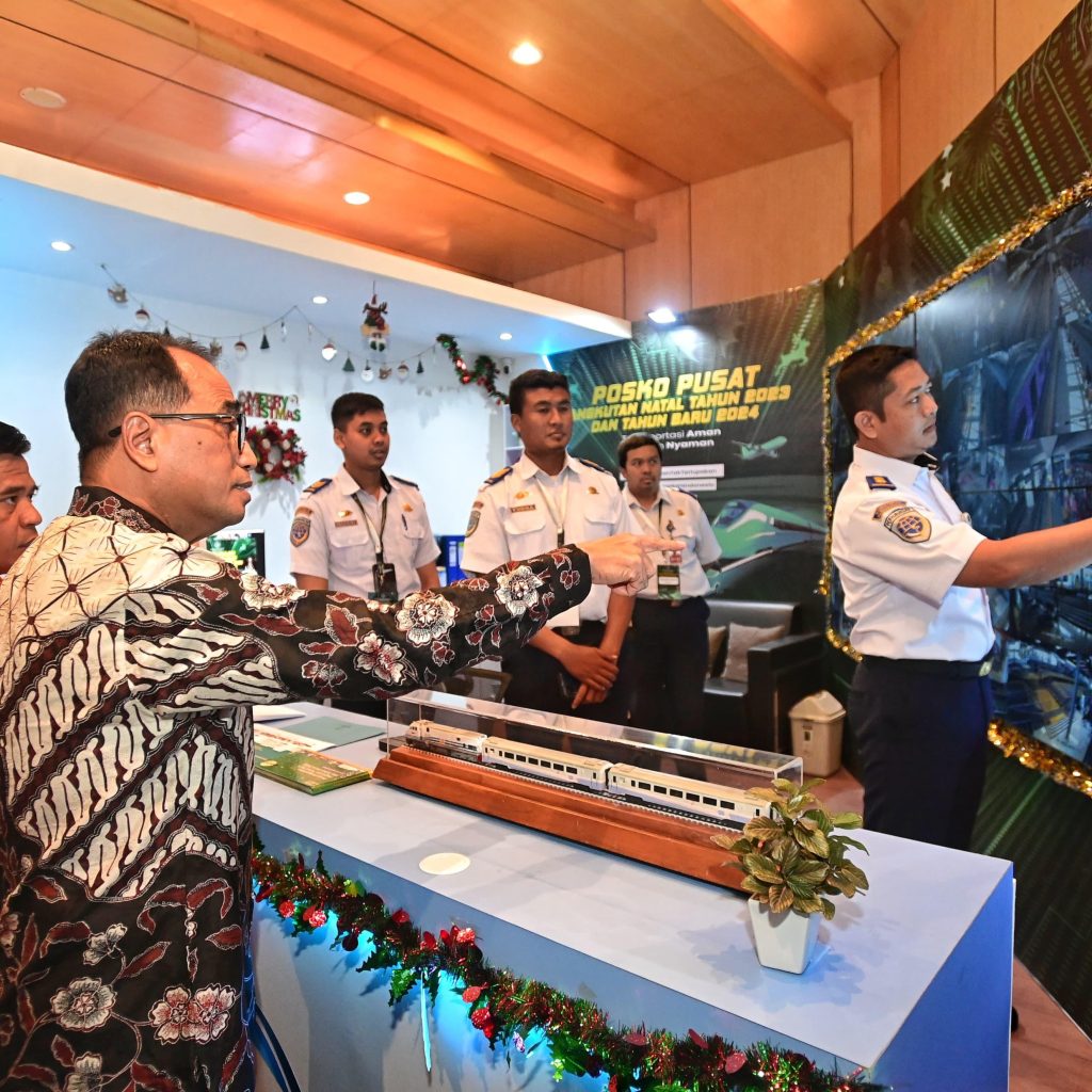 Kemenhub buka posko pusat terpadu untuk memastikan kelancaran angkutan Nataru. Foto: Laman Kemenhub