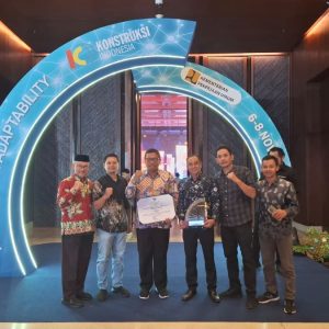 300 Tenaga Kerja Konstruksi Kabupaten Blora Terima Sertifikasi dari Kementerian PU