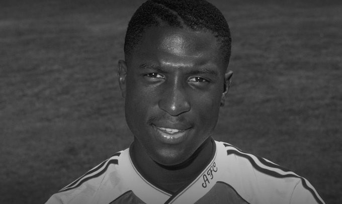 Kevin Campbell meninggal dunia. Foto: x.com/Arsenal