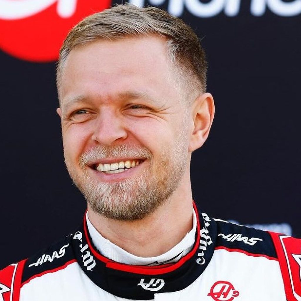 Pembalap Haas, Kevin Magnussen puji kehadiran kepala tim Ayao Komatsu. Foto: instagram.com/kevinmagnussen