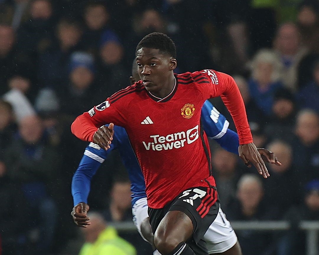 Kobbie Mainoo jadi sorotan usai debut dengan MU sebagai player of the match. Foto: Instagram.com/premierleague