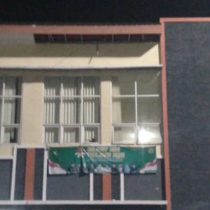 Breaking News: Plafon Pasar Rakyat Sido Makmur Ambrol