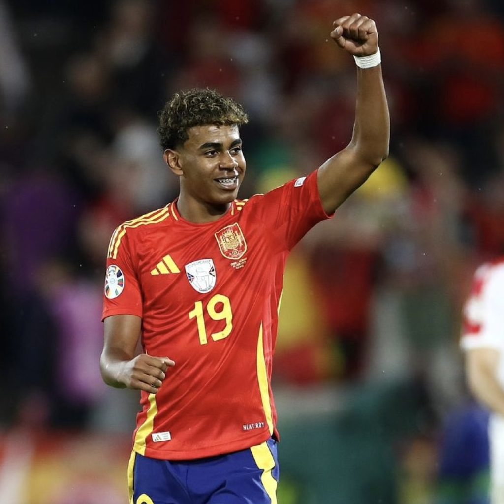 Bek timnas Jerman, David Raum nilai Lamine Yamal bermain sangat baik di Euro 2024. Foto: x.com/LamineeYamal