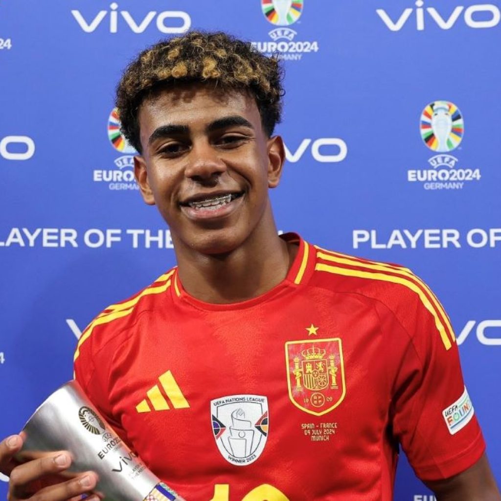 Ayah Lamine Yamal menjadi korban penikaman. Foto: x.com/FCBarcelona
