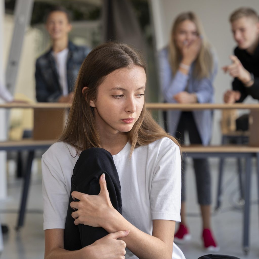 TUTURPEDIA - Kasus Bullying Semakin Serius Tiap Tahunnya, Komisi X Minta Adakan Satgas Anti-Perundungan