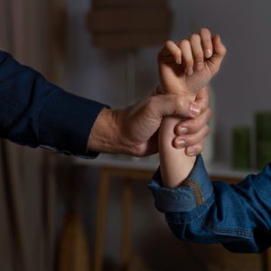 Bantuan untuk Korban KDRT! Hubungi Call Center SAPA 129