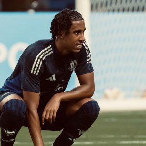 Terungkap! Ini Alasan Leny Yoro Lebih Pilih MU Ketimbang Real Madrid, Ternyata Urusan Gaji?