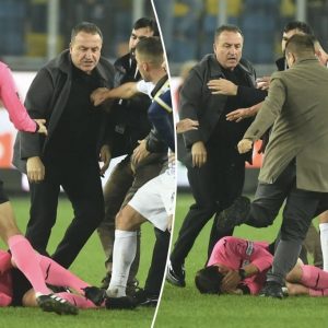 Liga Turki Dihentikan Setelah Presiden Klub Tinju Wasit di Lapangan