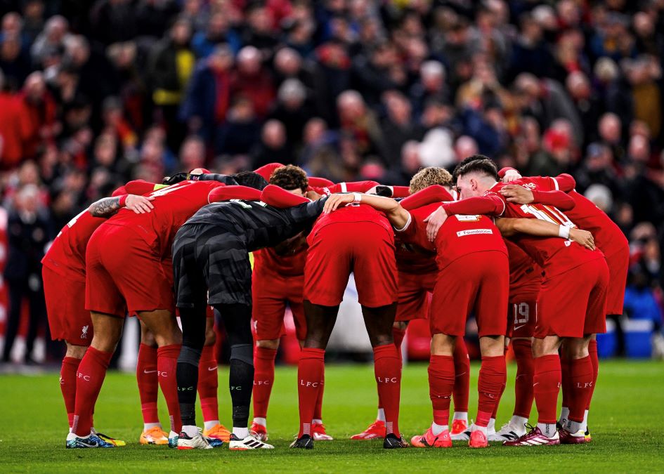 Jurgen Klopp ingin pemain Liverpool bangkit saat lawan Crystal Palace. Foto: x.com/LFC
