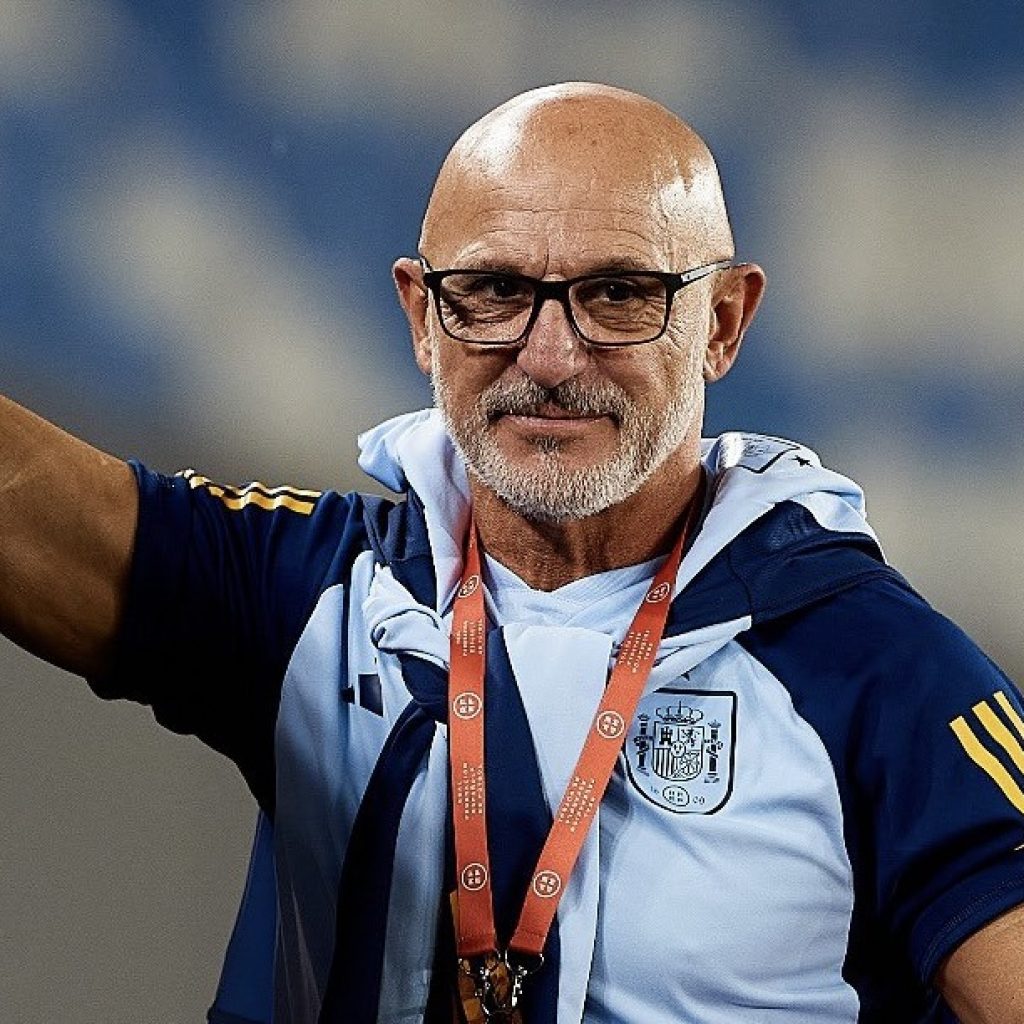 Pelatih timnas Spanyol Luis De la Fuente. Foto: x.com/FabrizioRomano