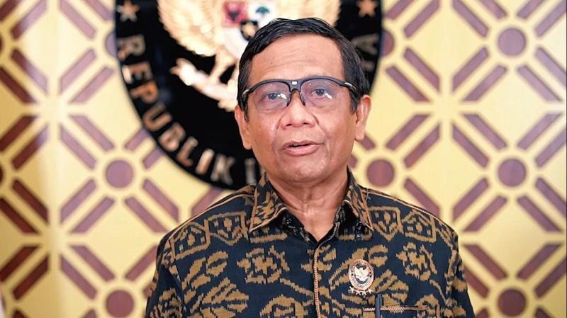 Kritik keras Mahfud MD kepada anggota DPR RI. Foto: kominfo.go.id