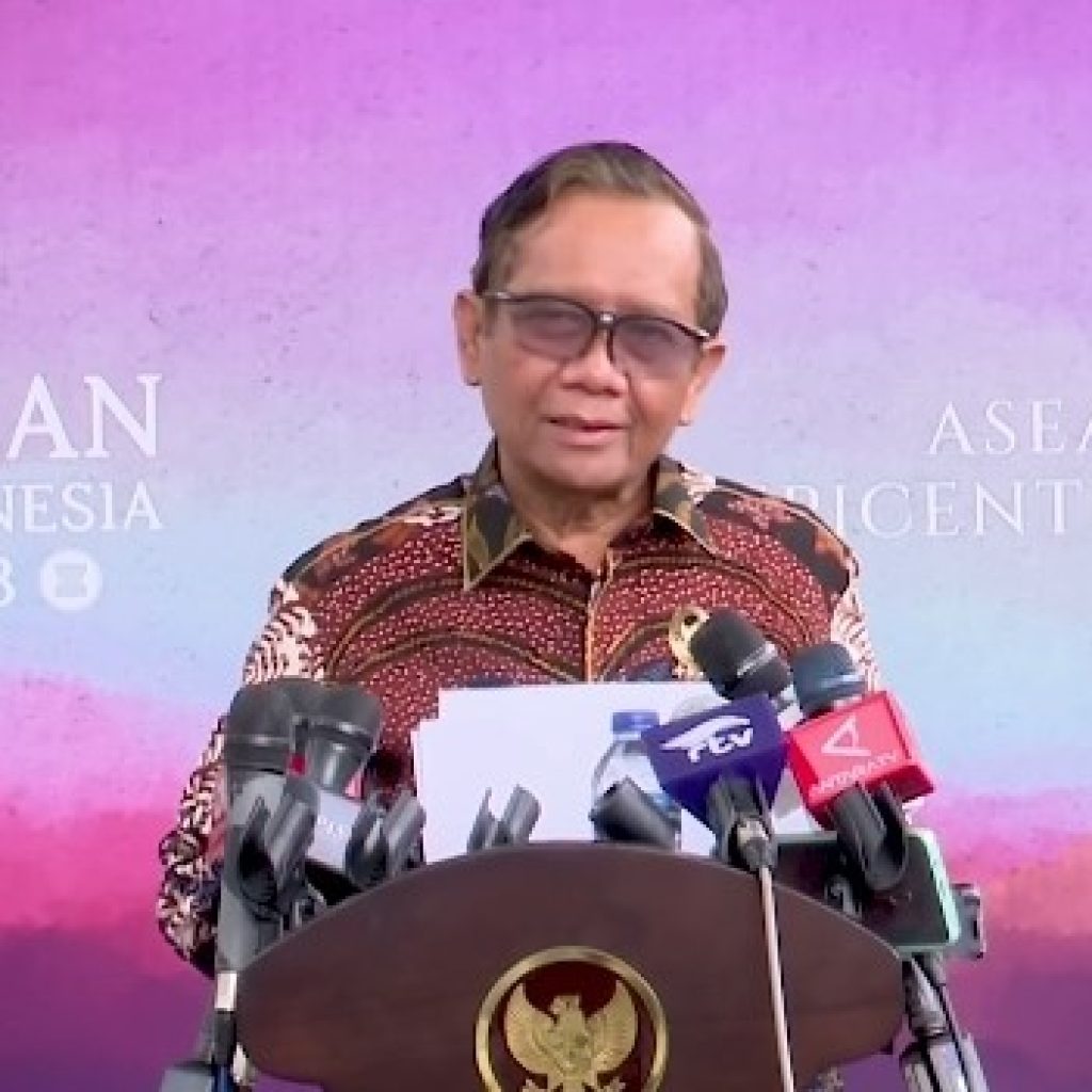Mahfud MD ralat pernyataannya soal OTT KPK yang disebut tanpa cukup bukti. Foto: Tangkapan Layar YouTube Sekretariat Presiden