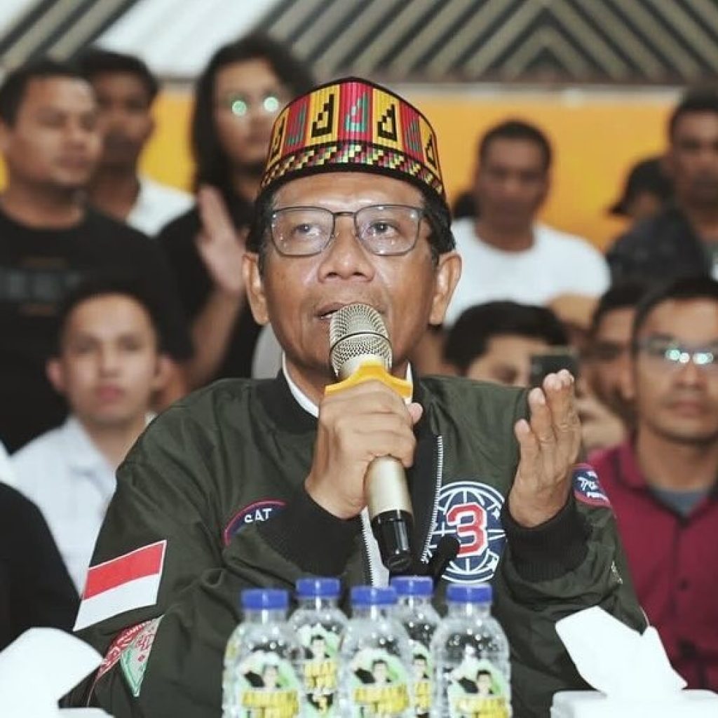 Dampak Mahfud MD mundur terhadap Kabinet Jokowi dan pemilu. Foto: instagram.com/mohmahfudmd