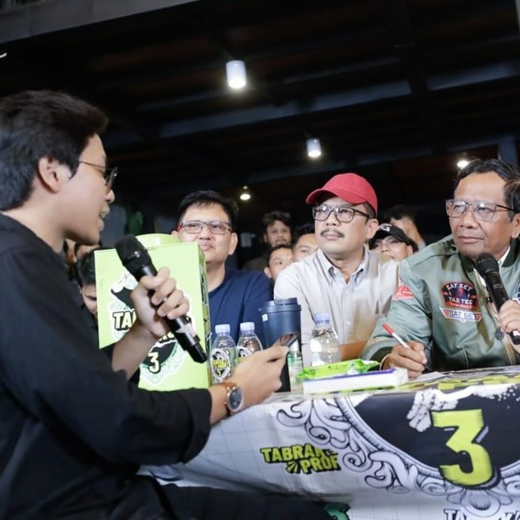 Mahfud MD Blak-blakan Ungkap Adanya Rektor yang Disuruh Buat Pernyataan tentang Jokowi Negarawan