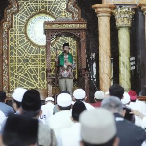 Kunjungi Panti Asuhan Al Washliyah, Mahfud MD Ajak Parpol dan Paslon Santuni Anak Yatim 