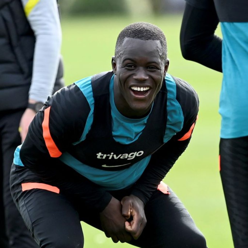 Malang Sarr pindah dari Chelsea dan gabung ke RC Lens. Foto: x.com/ChelseaFC