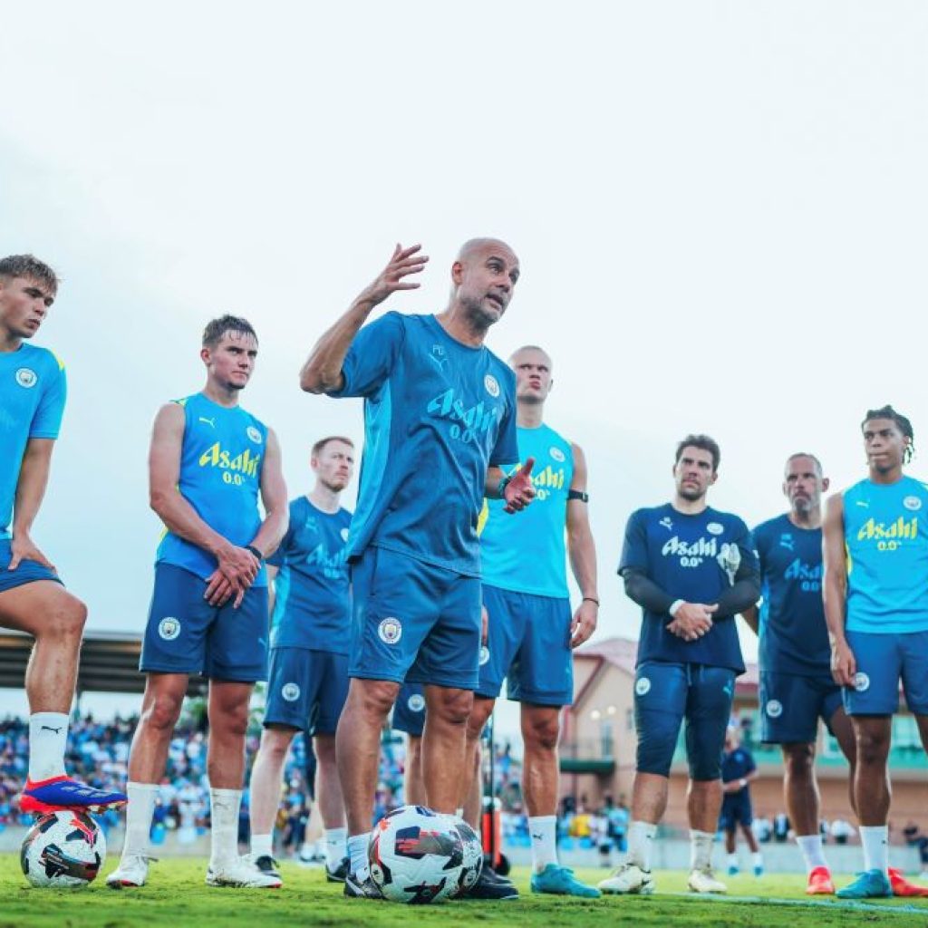 Akibat ulur jam kick-off, Man City kena denda. Foto: x.com/ManCity