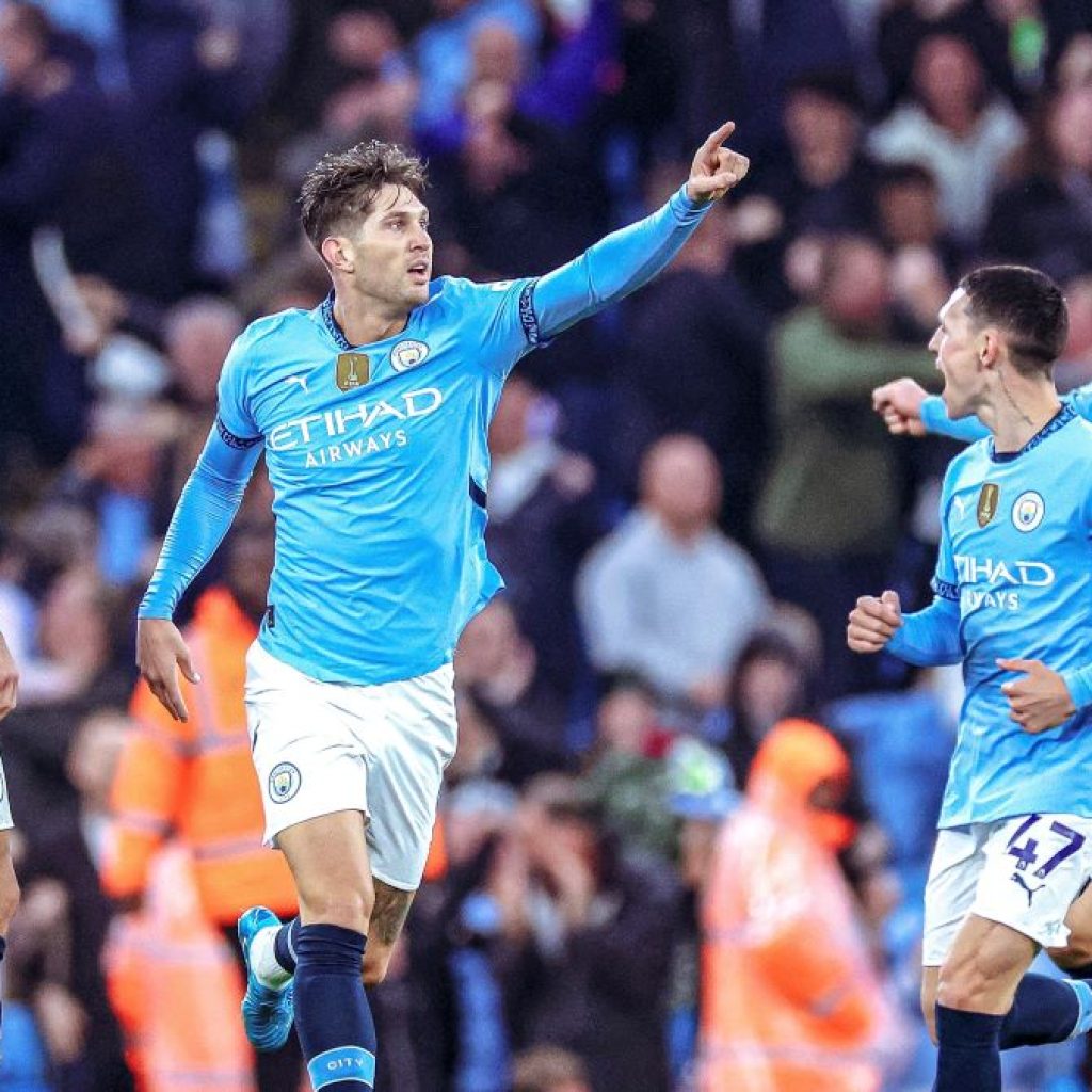 John Stones telah menduga taktik parkir bus Arsenal. Foto: x.com/premierleague