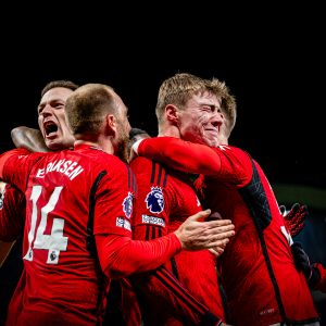 Manchester United Vs Aston Villa: The Red Devils Menang 3-2, Hojlund Cetak Gol Pertamanya Setelah 1.027 Menit!