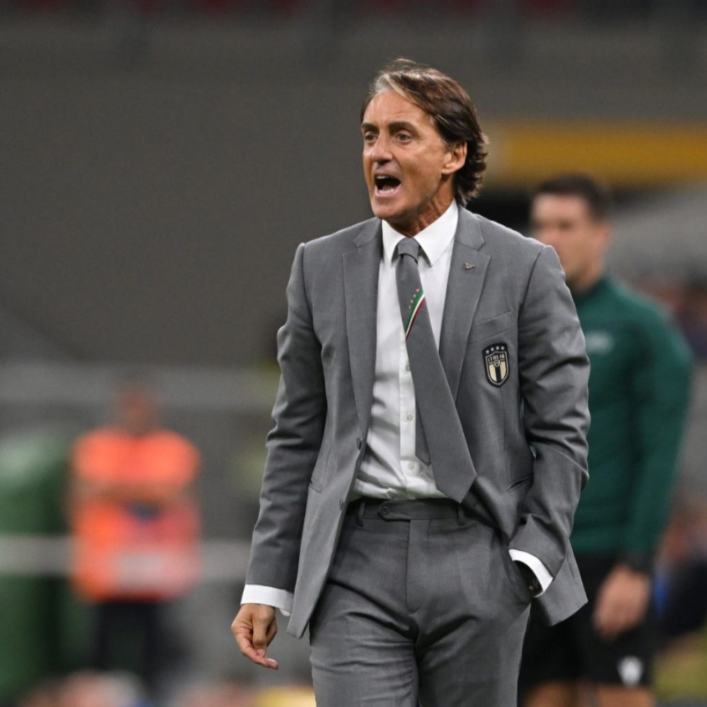 Roberto Mancini minta maaf usai meninggalkan sebelum laga Arab Saudi vs Korea Selatan berakhir. Foto: x.com/robymancio