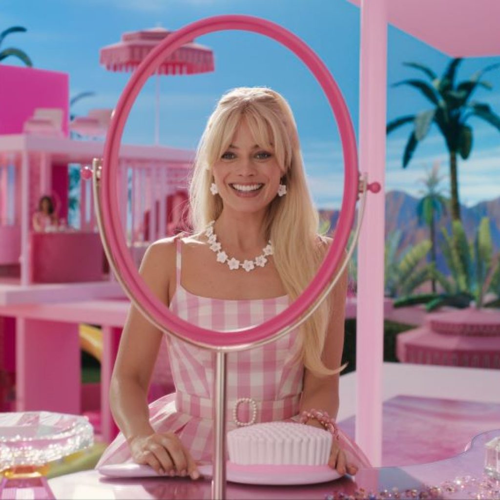 Margot Robbie akan jadi produser film dari game The Sims. Foto: IMDb