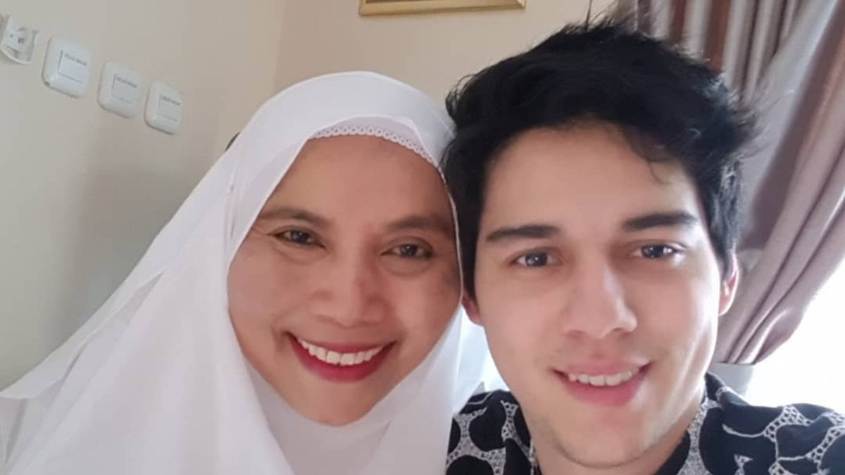 Ibunda Maxime Bouttier meninggal dunia. Foto: instagram.com/sitipurwanti15