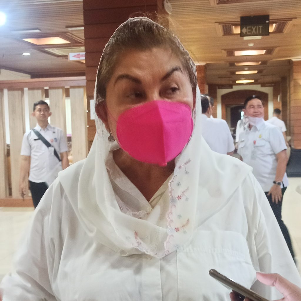 Mbak Ita minta masyarakat waspada usai adanya peningkatan kasus Covid-19 di Semarang. Foto: Dok. Alan Henry Pambuko