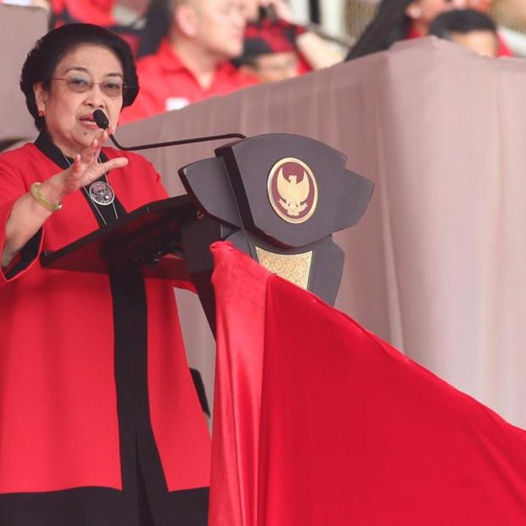 Kirim Surat ke MK, Megawati: Semoga Ketuk Palu MK Bukan Palu Godam, tapi Palu Emas