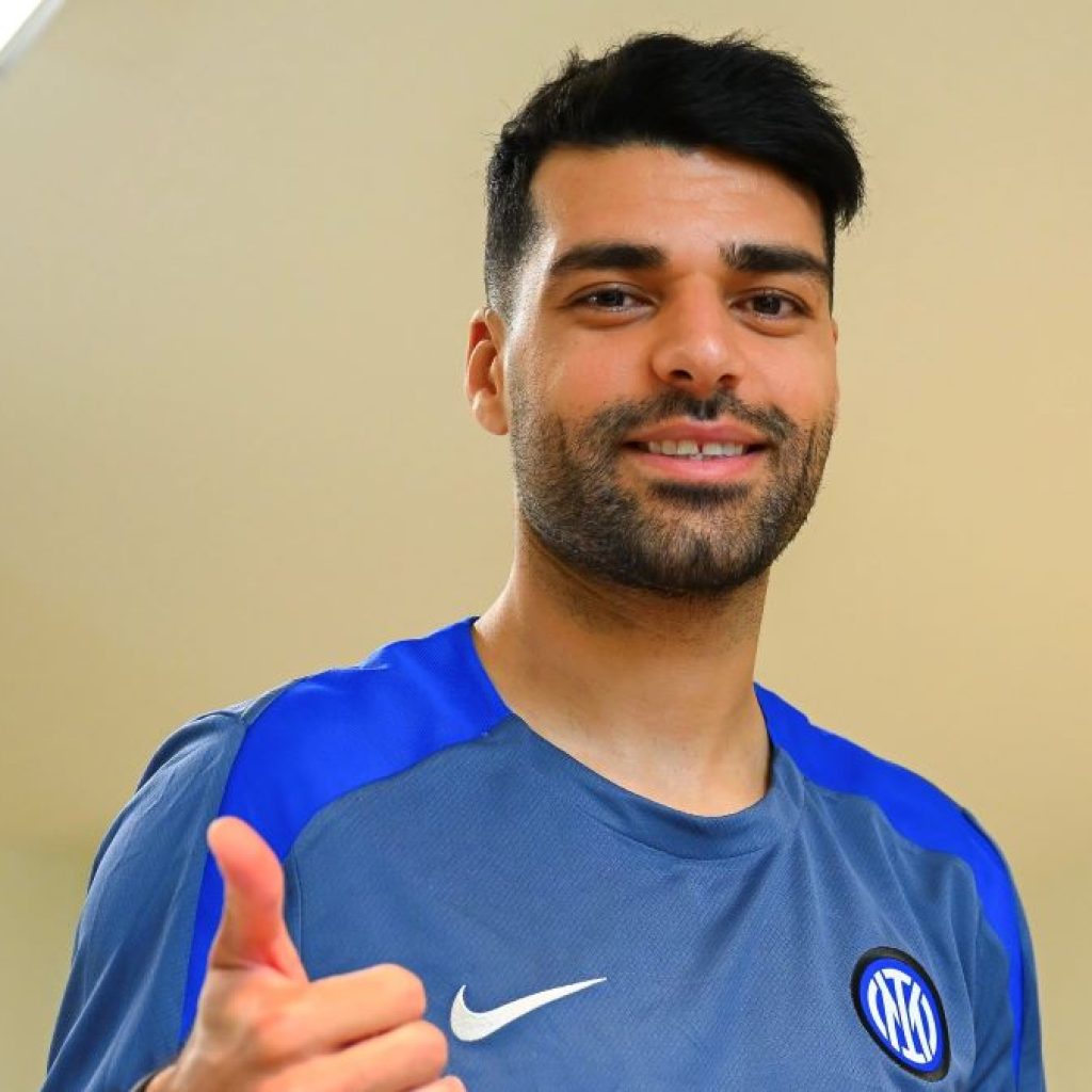 Mehdi Taremi resmi menjadi pemain Inter Milan. Foto: x.com/Inter