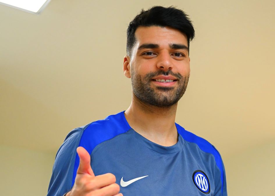 Mehdi Taremi resmi menjadi pemain Inter Milan. Foto: x.com/Inter