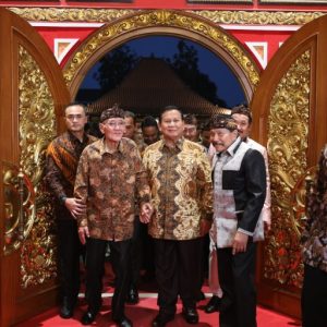 Peresmian Replika Istana Majapahit di HUT Hendropriyono, Prabowo: Ini Cara untuk Selalu Hormati Budaya