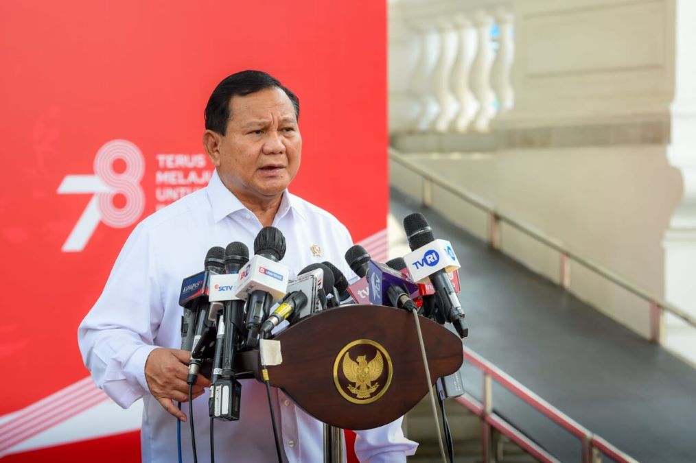 Prabowo beri laporan ke Presiden Jokowi sepulang dari Singapura. Foto: Istimewa