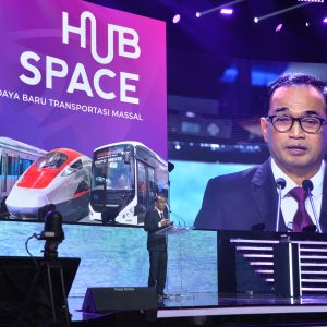 Menhub Ajak Masyarakat untuk Terapkan Budaya Baru Lewat Transportasi Massal