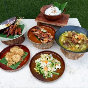 Kembangkan Inovasi, Hotel ASTON Inn Pandanaran Kenalkan Menu Baru Berkonsep Rijsttafel