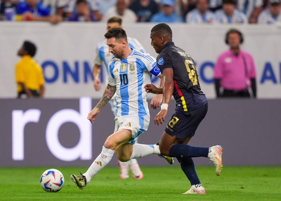 Lionel Scaloni puji Lionel Messi walau gagal eksekusi penalti. Foto: x.com/Argentina