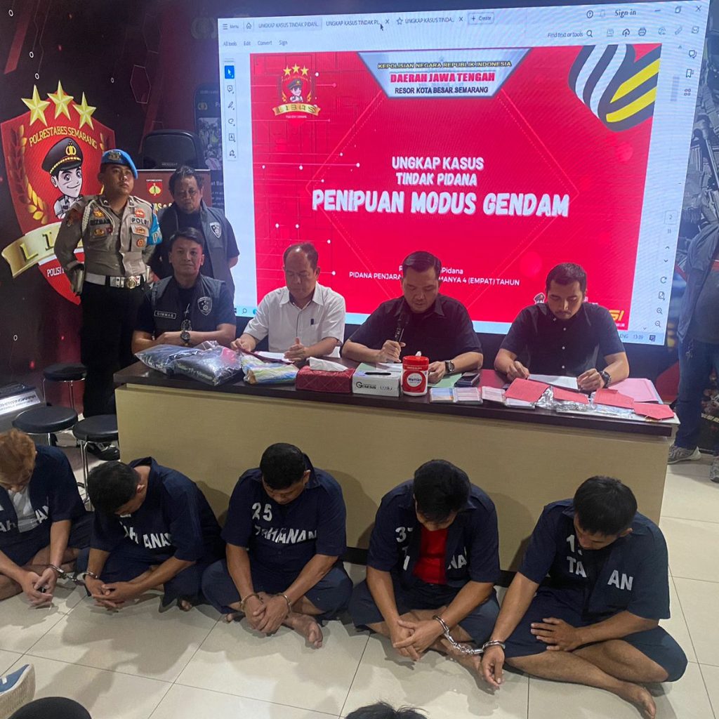 Modus penipuan dengan ngaku jadi kepala dinas di Semarang. Foto: Istimewa