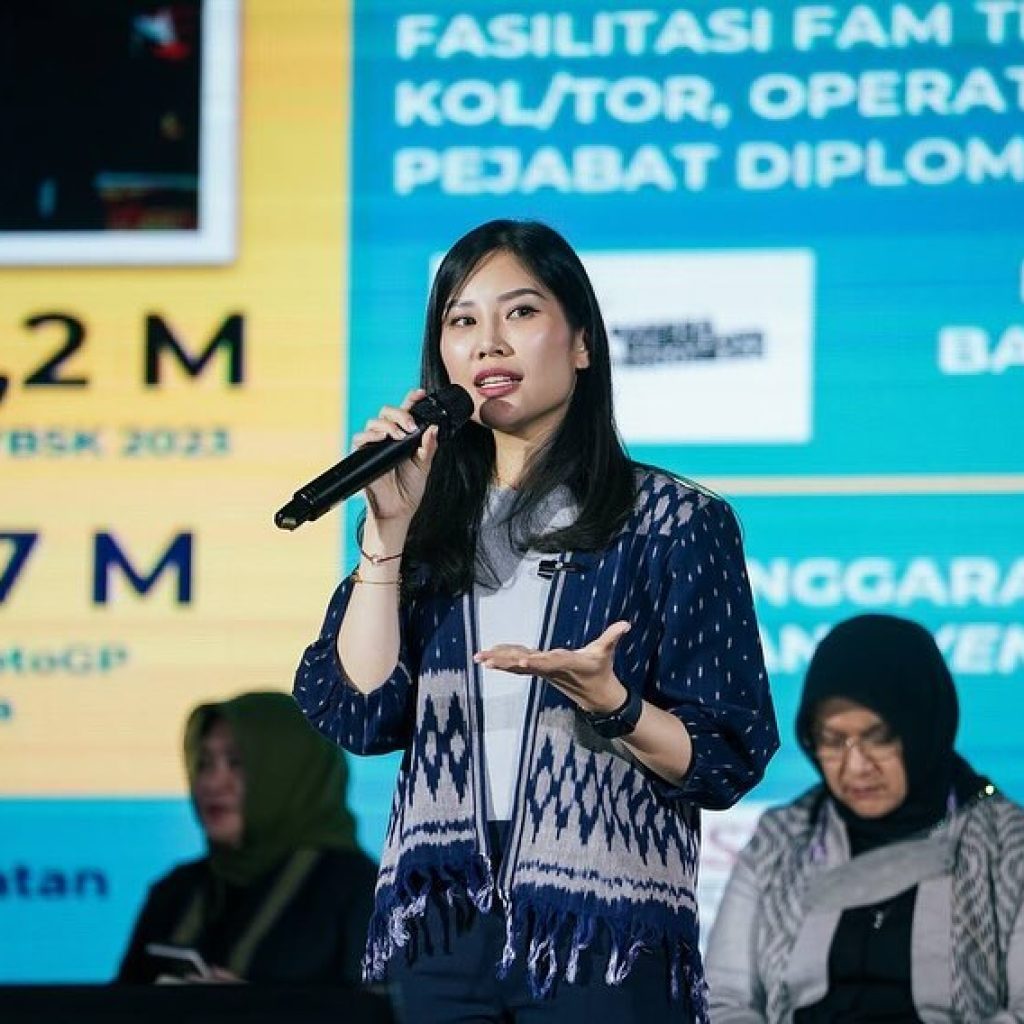 Viral! Momen Angela Tanoesoedibjo Salah Sebut Nama Saat Ajak Relawan Ganjar Menangkan Prabowo 