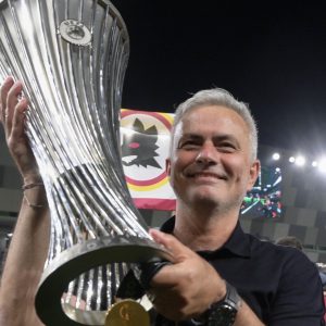 Terdepak dari AS Roma, Kepindahan Mourinho ke Arab Saudi Tak Terelakkan