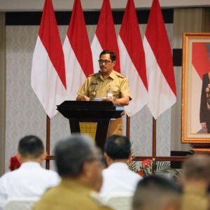 Hadiri Rakor Jelang Lebaran, Pj Gubernur Jateng: Jalur Pantura dan Pansela Aman Dilintasi