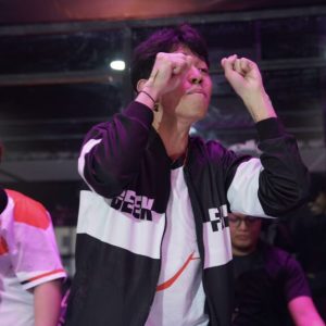 Gestur Tak Pantas, Pemain Ini Diskors Dua Pertandingan pada M5 World Championship!