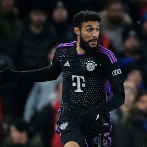 Tak Cuma Matthijs De Ligt, Manchester United Mau Boyong Noussair Mazraoui Juga