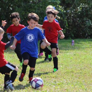 Manfaat dan 5 Olahraga yang Cocok untuk Anak, Salah Satunya Sepak Bola!