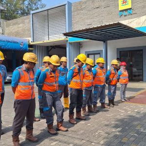 PLN ULP Blora dan Cepu Pastikan Keandalan Listrik Jelang Nobar Timnas Indonesia di Kualifikasi Piala Dunia 2026