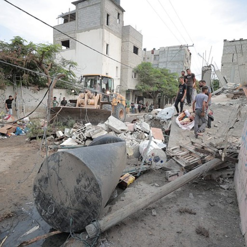 Invasi Israel di Rafah sebabkan para warga sipil mengungsi dan meninggalkan rumah. Foto: pixabay.com/hosnysalah