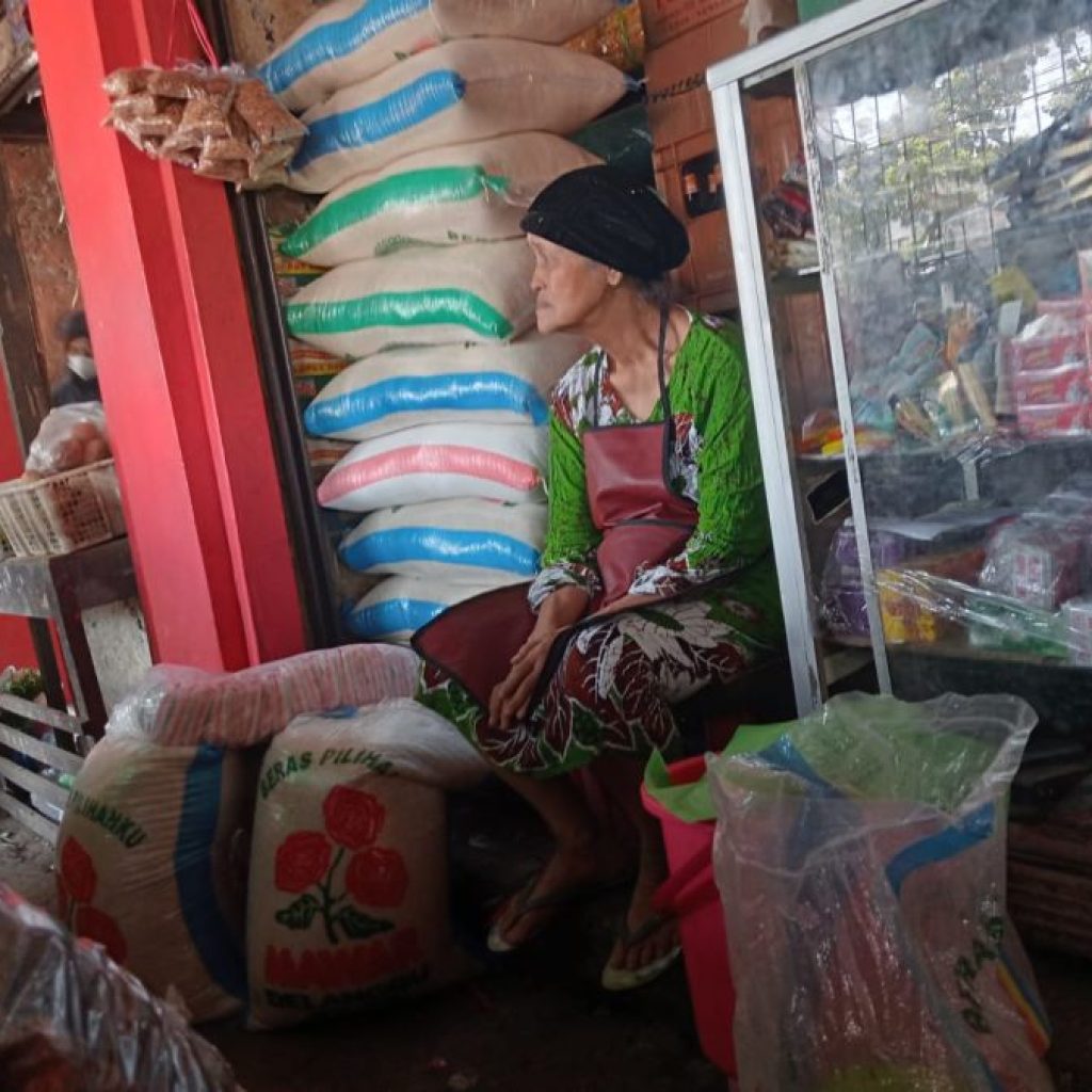Harga bahan pangan di pasar naik, Wali Kota Semarang minta masyarakat tidak panic buying. Foto: Dok. Alan Henry