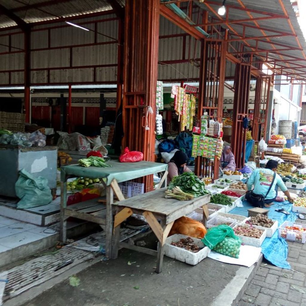 3,5 Tahun Dipimpin Bupati Arief Rohman, Pedagang Pasar Sidomakmur Berterima Kasih dan Harap Berkelanjutan 